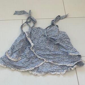 Beige baby blue Floral Blue Girls Top 8 tie sleeves